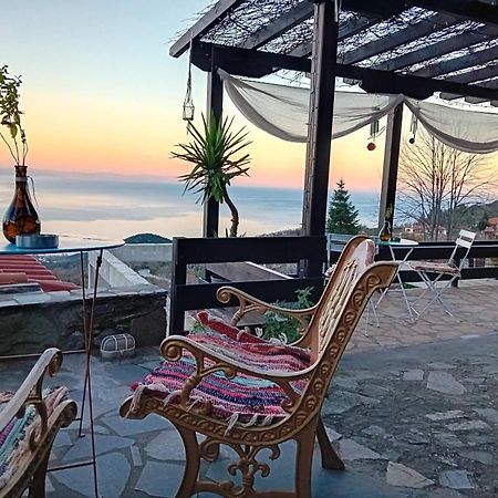 Traditional Guesthouse Erato Palaios Panteleimonas Exterior photo