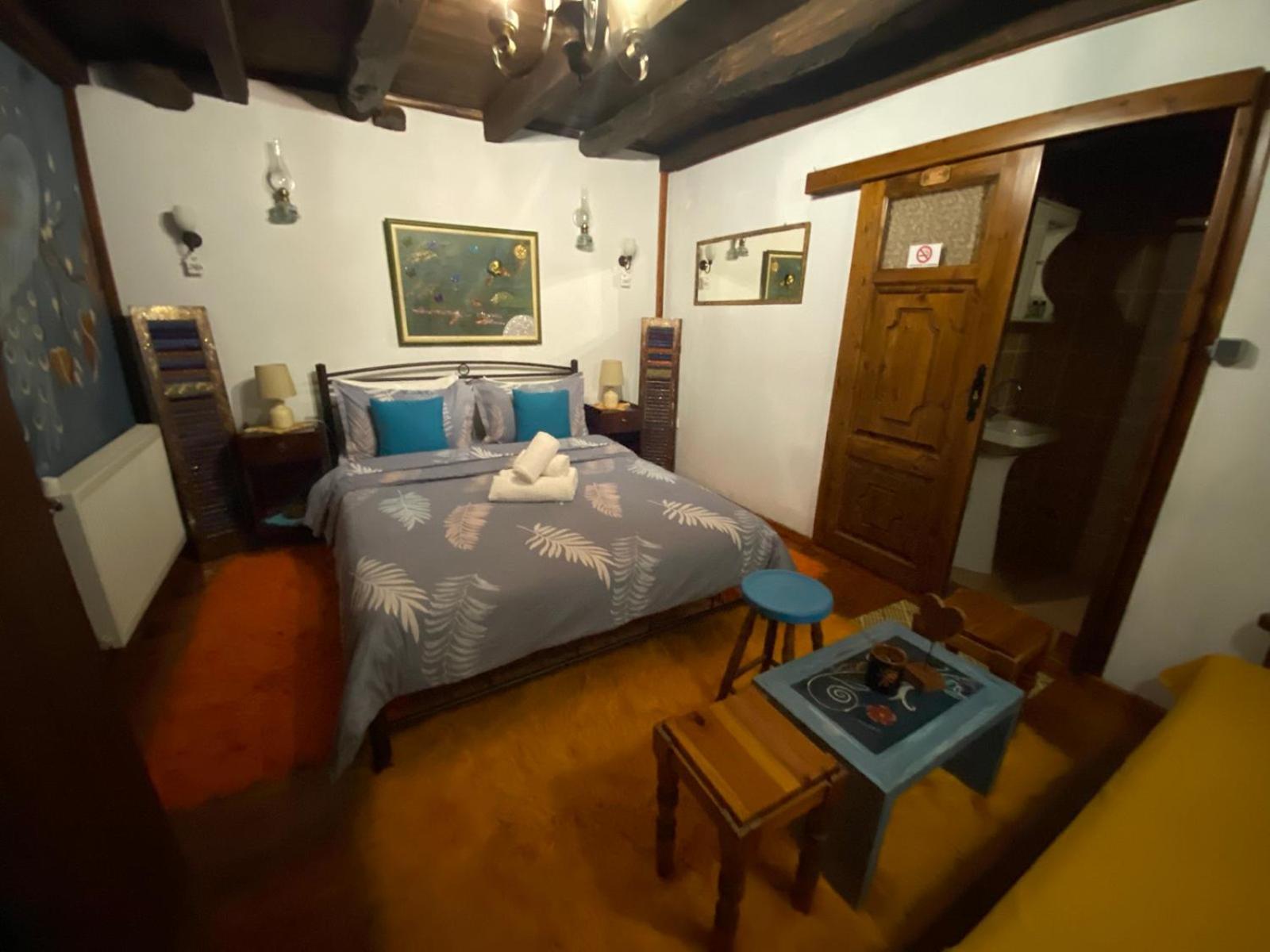 Traditional Guesthouse Erato Palaios Panteleimonas Exterior photo