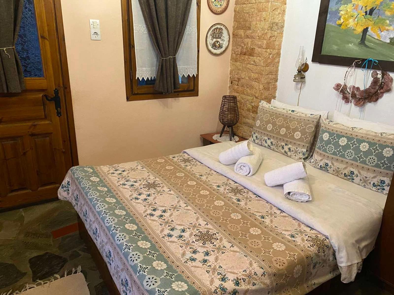 Traditional Guesthouse Erato Palaios Panteleimonas Exterior photo